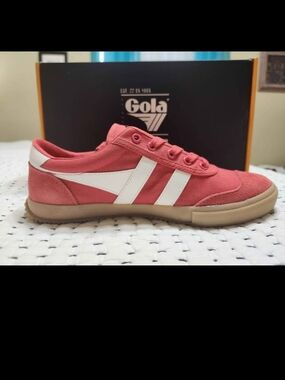 Gola Badminton Court Sneakers Size 6 Coral Color Brand New